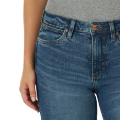 Wrangler Retro Green High Rise Trouser Jean 10 Wrangler Retro Green High Rise Trouser Jean -Best Equestrian Store green high rise trouser denim front detail 112317722 wrangler 72701.1670538158