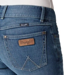 Wrangler Retro Mae Jean Megan -Best Equestrian Store retro mae mid rise megan pocket 112321495 wrangler 78500.1666890632