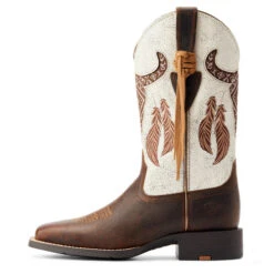 Ariat Round Up Southwest StretchFit Western Boot -Best Equestrian Store round up sw stretchfit brown.wh outside 10044434 ariat 65903.1677192545