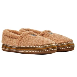 Ariat Snuggle Slippers -Best Equestrian Store snuggle slipper tan hero 2271 219 ariat 64203.1666128747